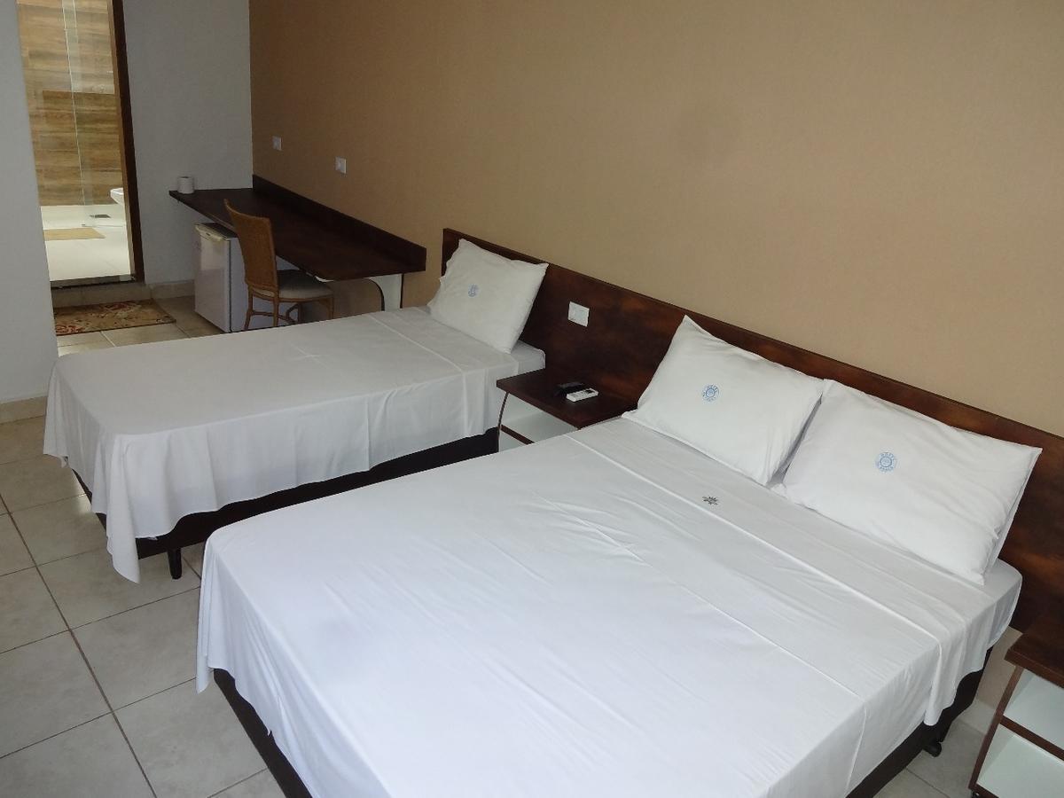 Hotel Monte Carlo Uberlândia Exterior foto